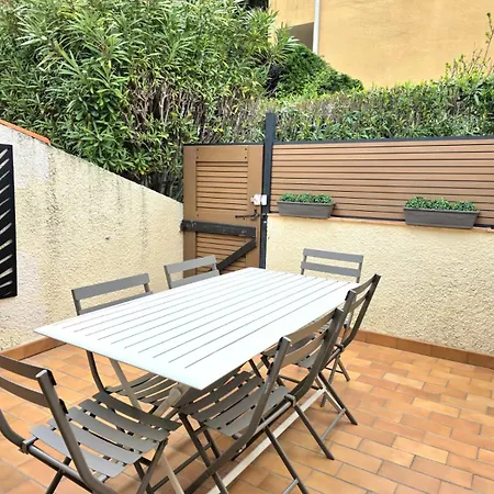 Maison Renovee & Climatisee 6 Pers - A Pied - Terrasse - Parking Prive